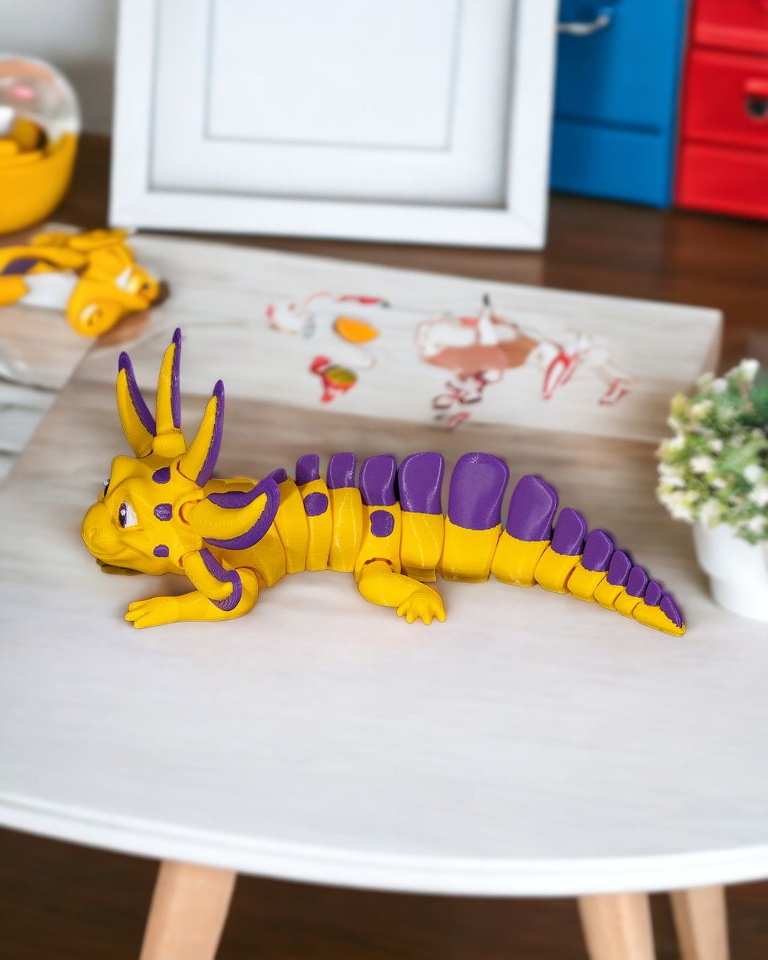 Banana Split Articulated Axolotl Figure