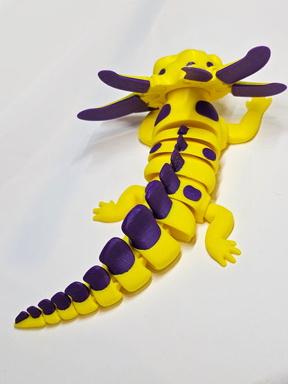 Banana Split Articulated Axolotl Figure